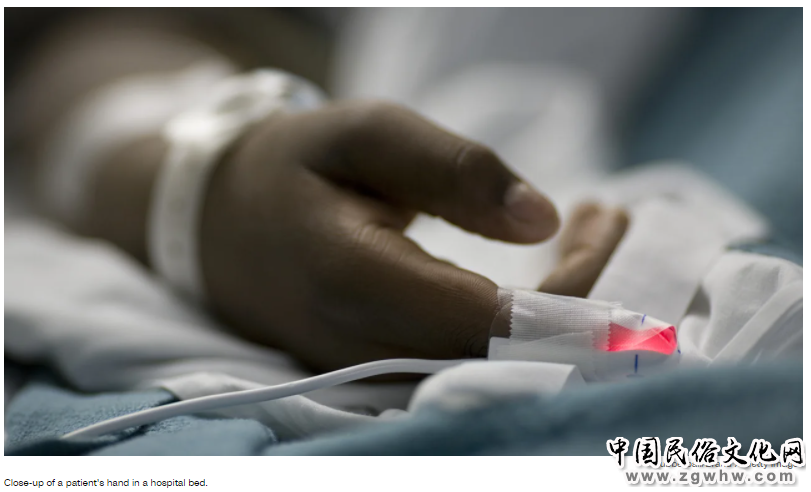 【世界说】美媒:美国非裔超额死亡人数激增 与白人死亡率差距进一步拉大